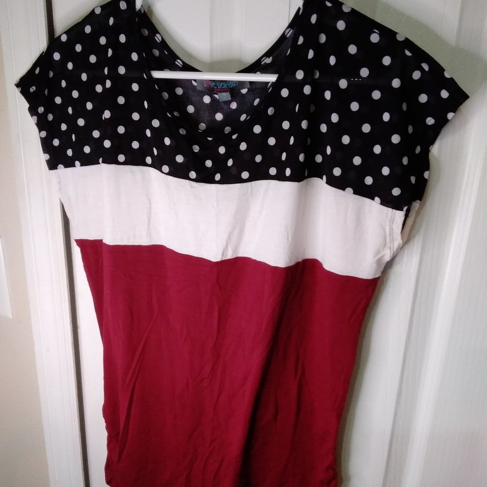 XL Love Delirious maternity top